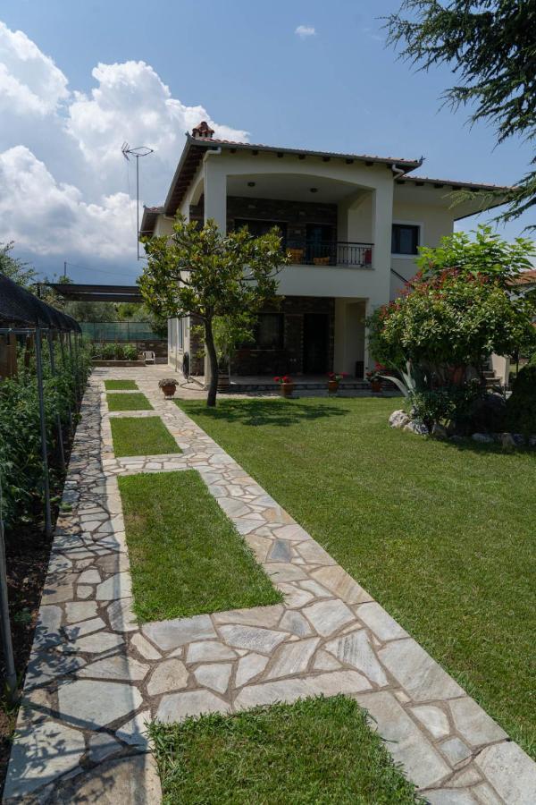 Wonderful House In Leptokarya Villa Bagian luar foto